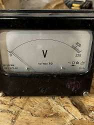 БЯ2.714.002 ~220D/5mA/1,5 кл. (пред.изм 0-220 V) 50-600 Hz