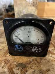 Э8021, 71 г.в. 2,5 кл. (пред.изм 0-150 V) 427 Hz