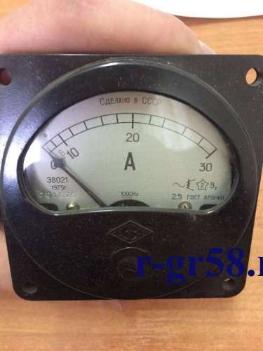Э8021, 75 г.в. 2,5 кл (пред.изм  0-30 A, частота 1000 Hz)