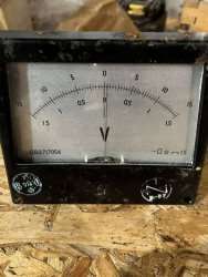 ДВ2.717.056 1,5 кл. (пред.изм 15-0-15 V; 1,5-0-1,5 V)